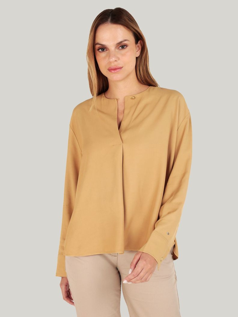 Blusa Amplia Con Botón En Relieve Beige Tommy Hilfiger-0