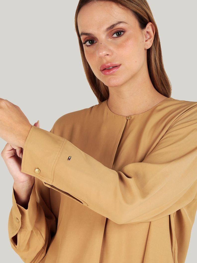Blusa Amplia Con Botón En Relieve Beige Tommy Hilfiger-3
