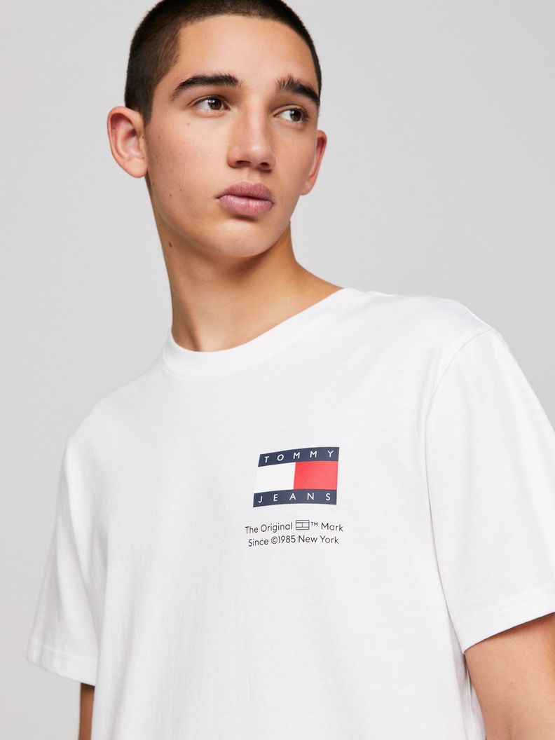 Polera Esencial Con Logo Blanco Tommy Jeans-3