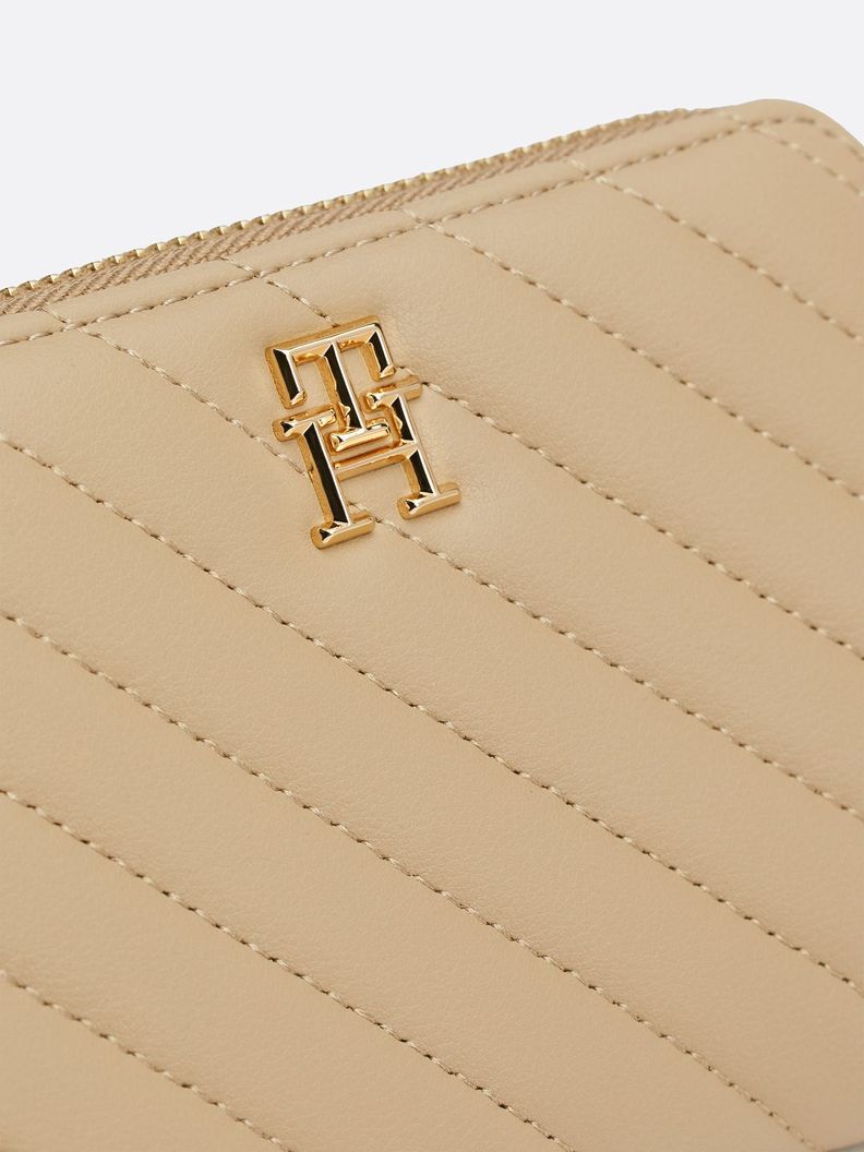 Billetera Acolchada Con Cierre Beige Tommy Hilfiger-3