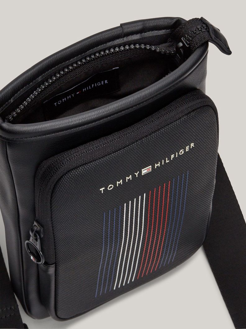 Bolso Global Stripe Logo Metálico Negro Tommy Hilfiger-3