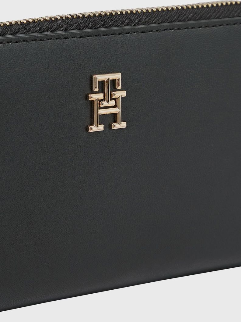 Billetera Chic Grande Con Cierre Negro Tommy Hilfiger-2