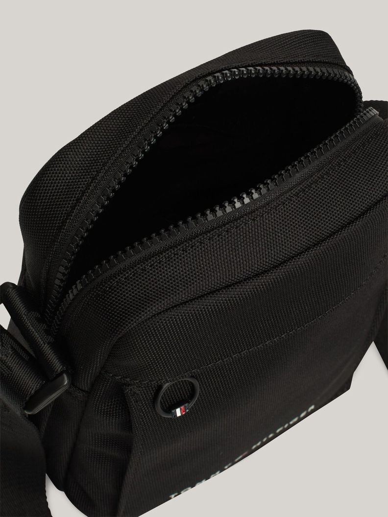 Bolso Reporter Solid Con Logo Negro Tommy Hilfiger-3