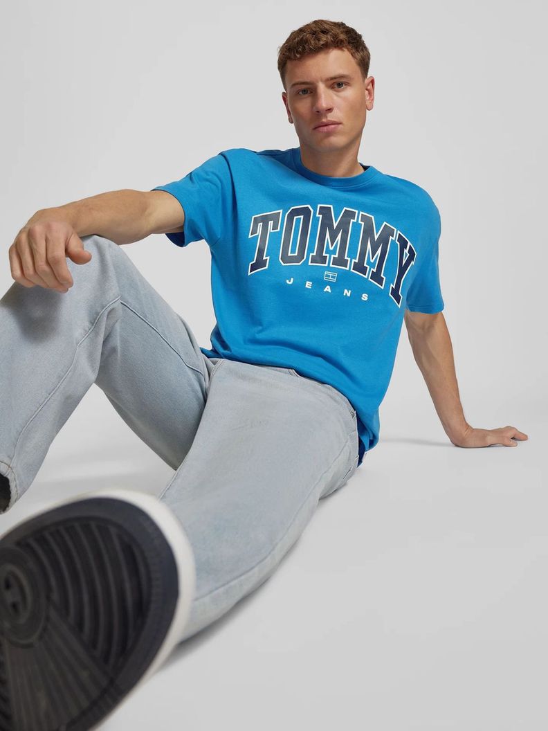 Polera  Archive Varsity Logo Celeste Tommy Jeans-3