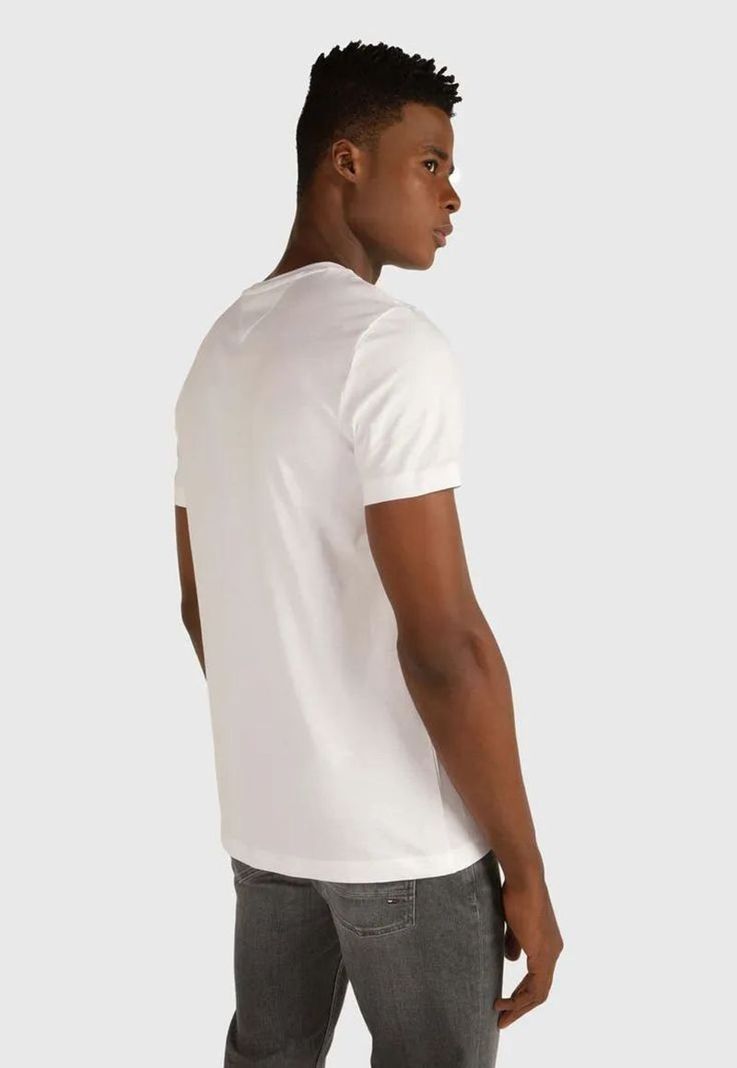 Polera Im Core Logo Slim Fit YB Blanco Tommy Hilfiger-2