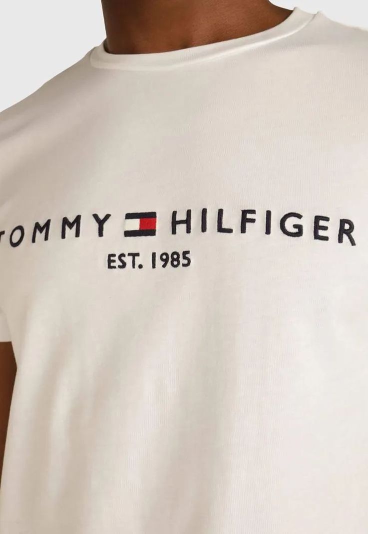 Polera Im Core Logo Slim Fit YB Blanco Tommy Hilfiger-3