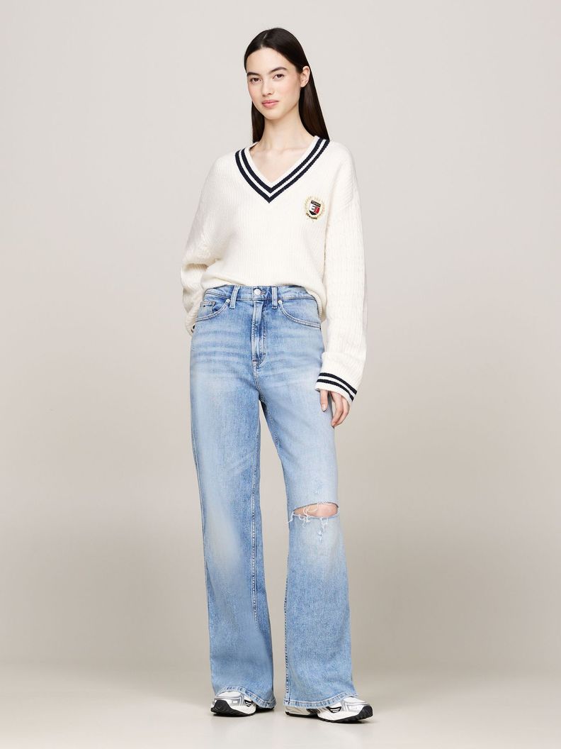 Sweater Preppy Crest Logo Blanco Tommy Hilfiger-1