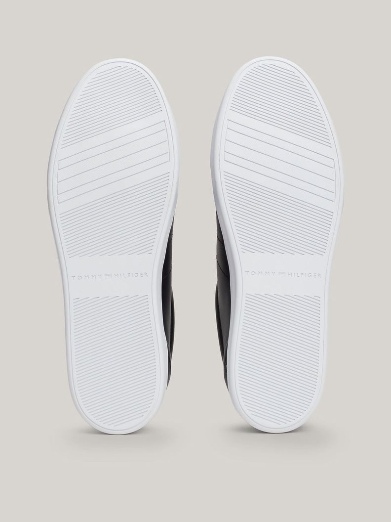 Zapatilla Cuero Essential Monogram Negro Tommy Hilfiger-3