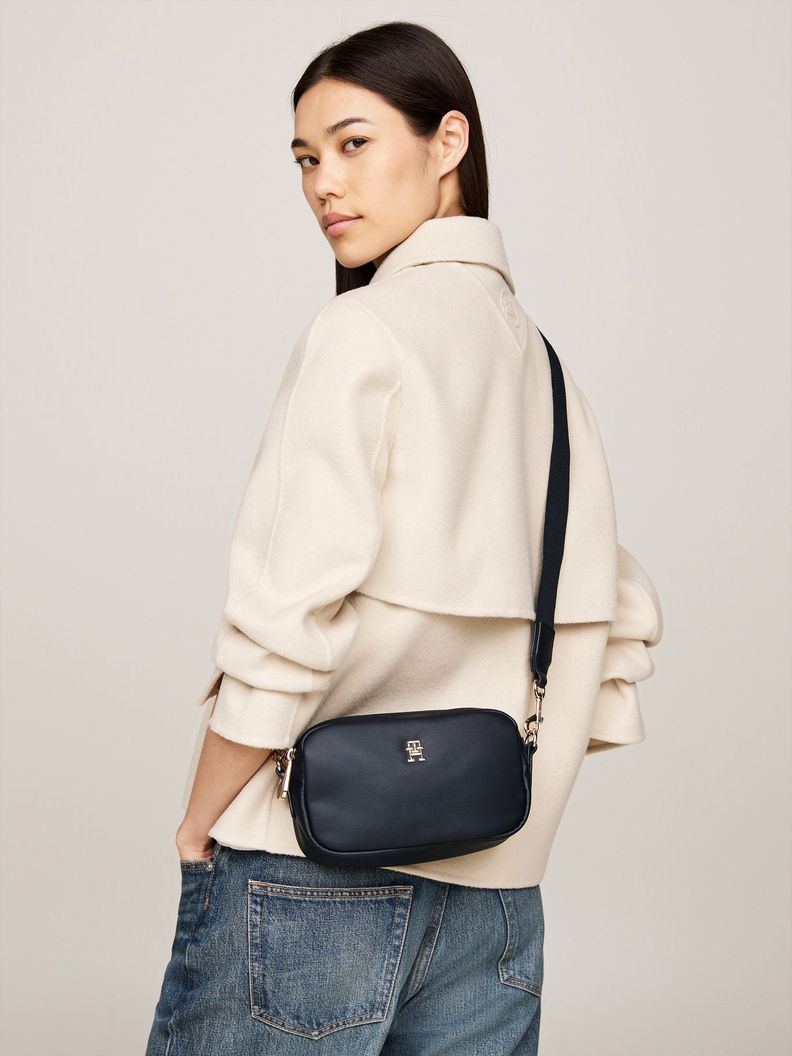 Bandolera Poppy Reform Monogram Azul Tommy Hilfiger-1