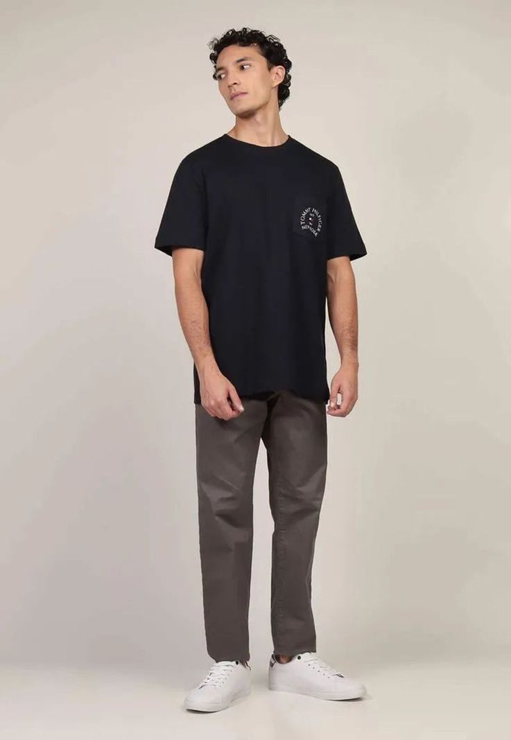 Polera Con Bolsillo Y Logo Arqueado Azul Tommy Hilfiger-1