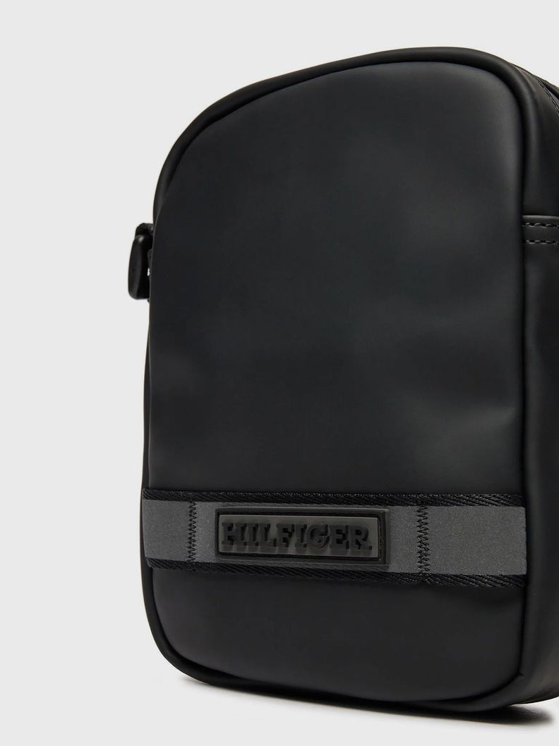 Bolso Reporter Monotype Negro Tommy Hilfiger-3