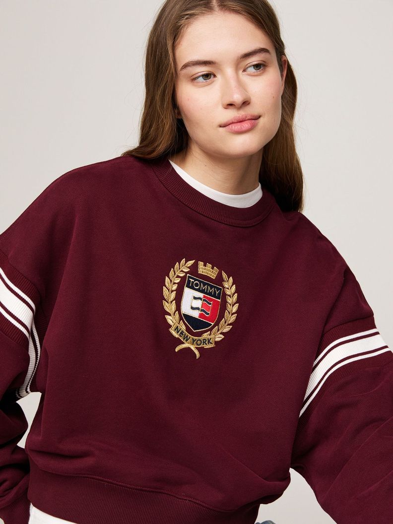 Polerón Crest Preppy Logo Burdeo Tommy Hilfiger-3