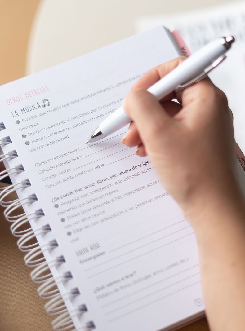 La Agenda de la Novia-2