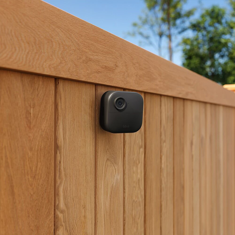 Cámaras de Seguridad Blink Outdoor 4 - 2 Unidades + Modulo Sync 2-3