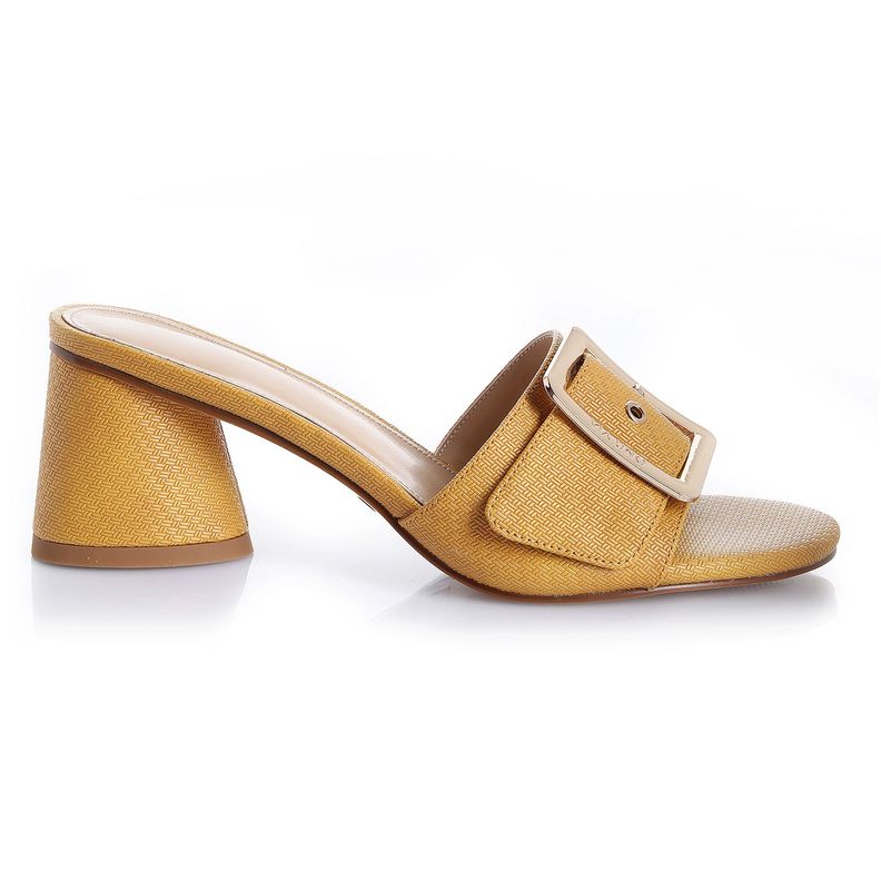 Sandalia Mujer Amarillo Via Uno 22532608-0