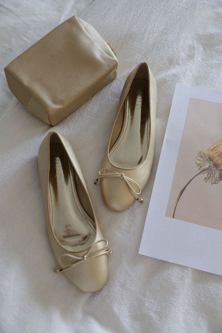 Zapato Mujer Dorado Via Uno 22501501-4