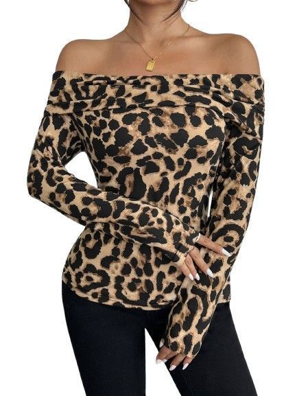 Blusa Botero Entallada Hombros Abiertos Animal Print-1