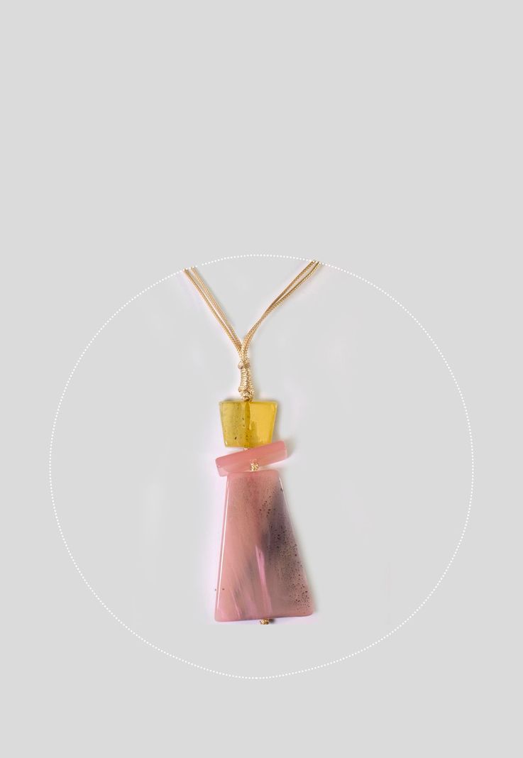 Collar Acrilico Trapecio Rosado-2