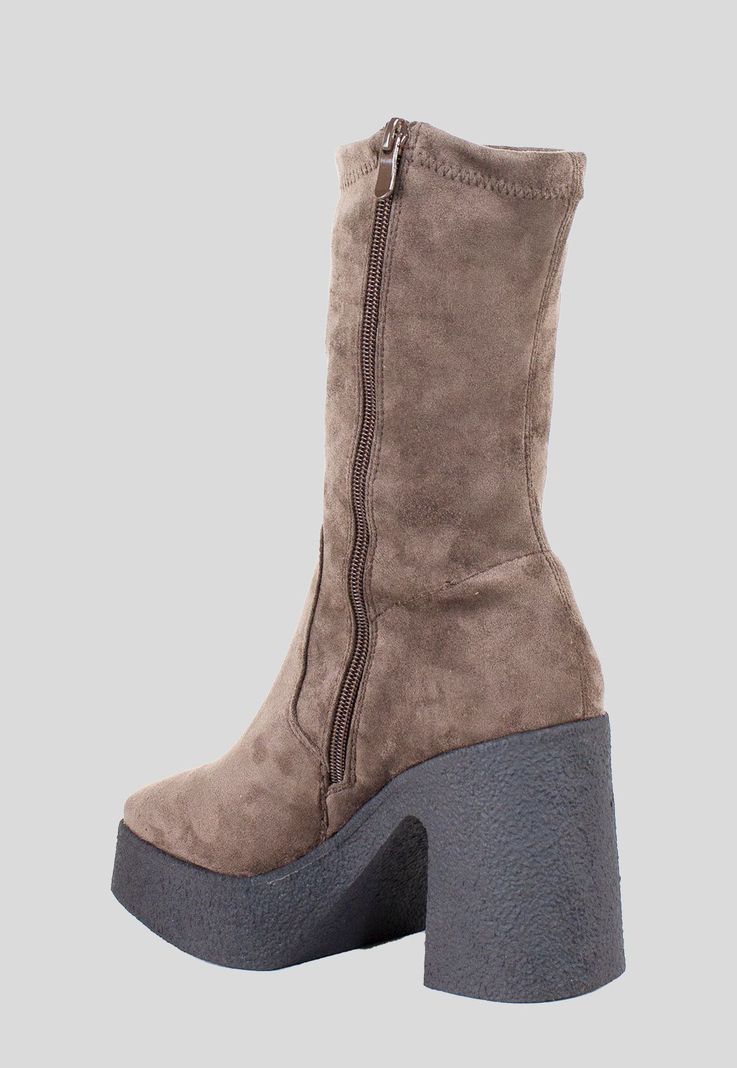 Bota Gamuza Elasticado Moro-2