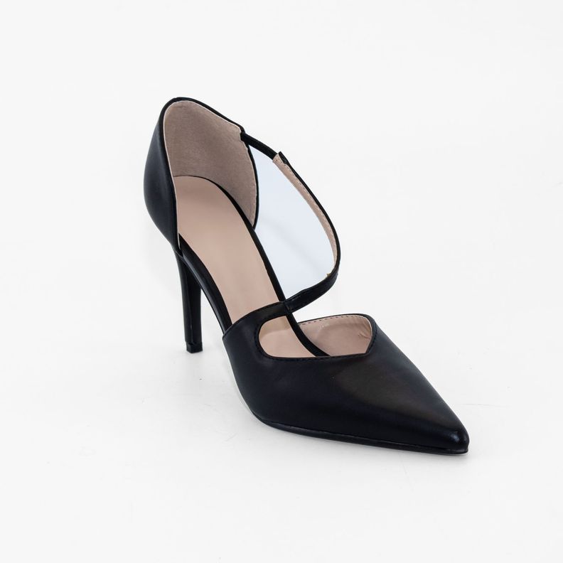 Stiletto Cerrado Correa Frontal Negro Mailea-1