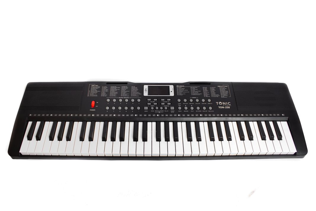Teclado Tonic de 61 Teclas TON-250-0