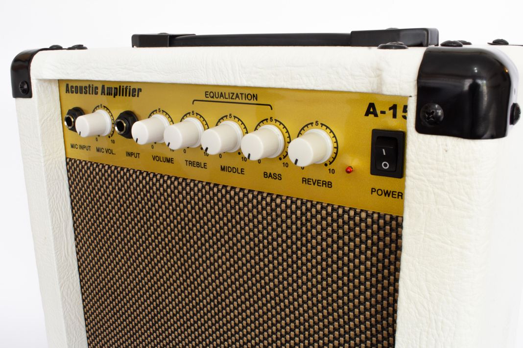 Amplificador XGTR de guitarra electroacústica 15W A-15-2