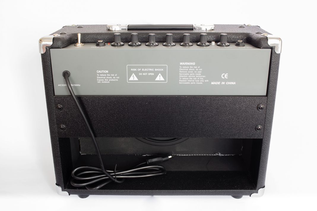 Amplificador XGTR de guitarra eléctrica 25W G-25M-1