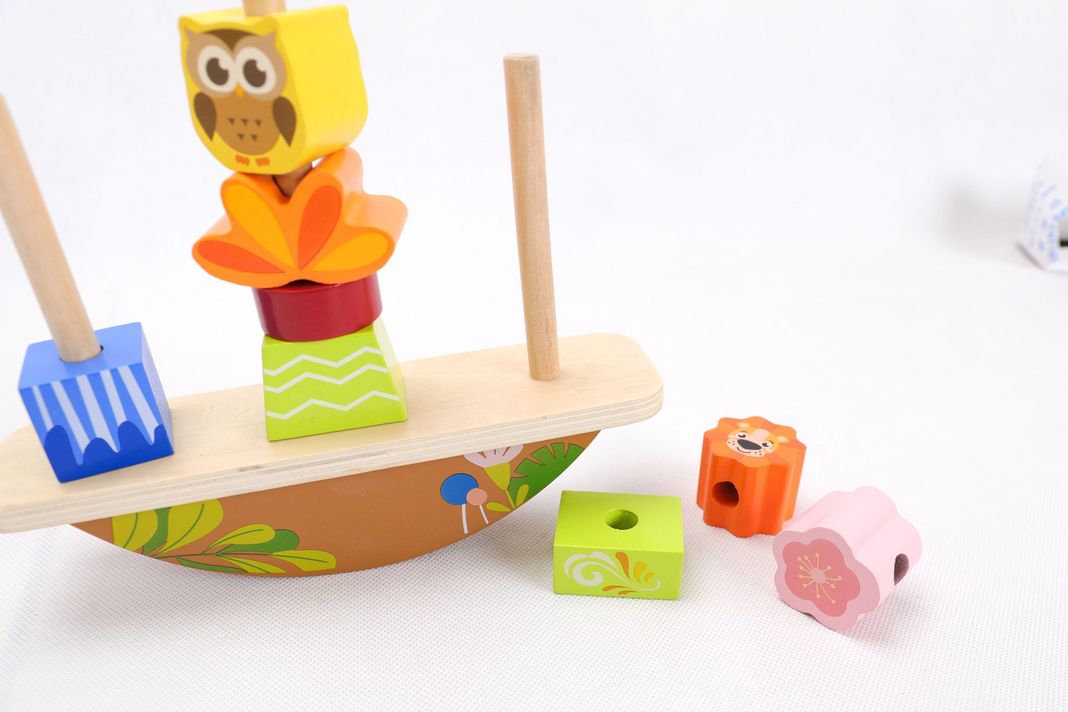Juguete Balancin De Madera Activity Stacker MOLTO-3