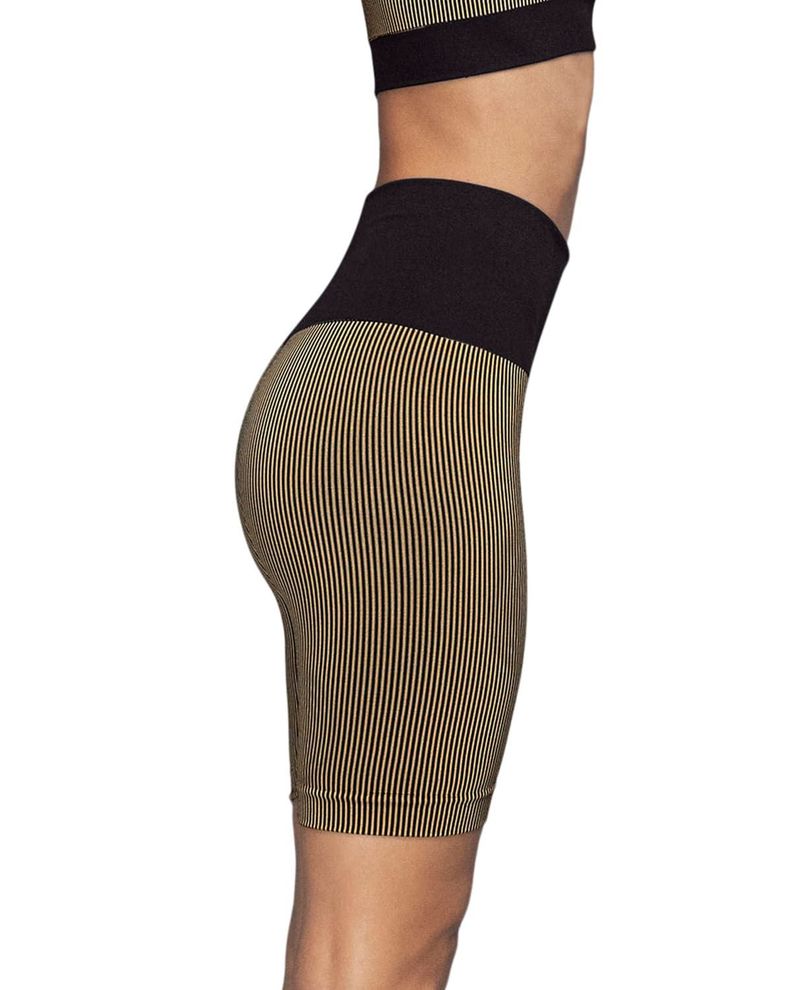 Ropa Deportiva Short 195606 Taupe / Negro-1