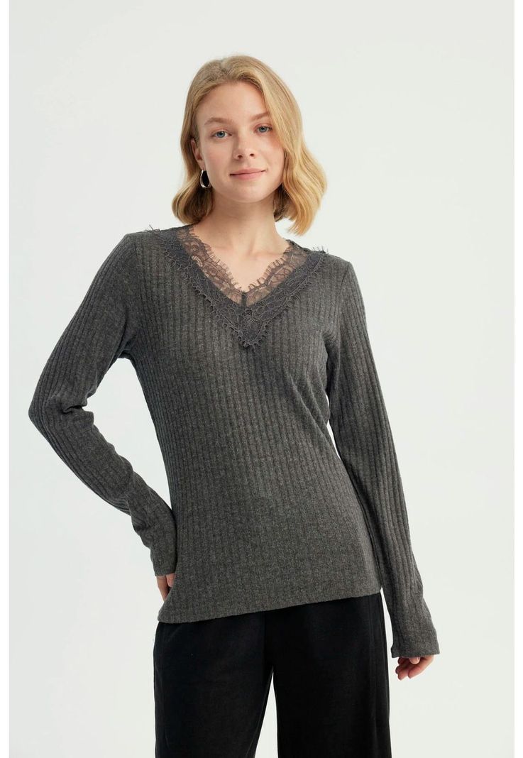 Sweater Mujer Regular Gris Melange - ll