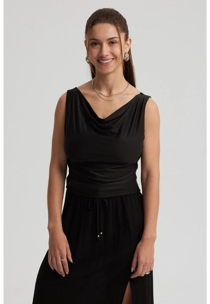 Polera Mujer Drapeada Noche Negro