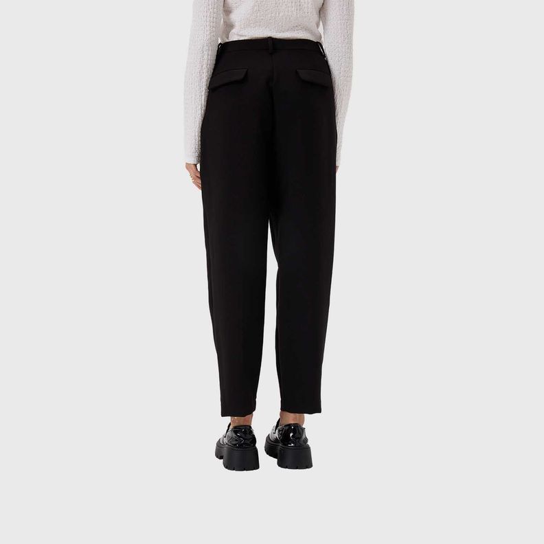 Pantalón Mujer Sastrero Calce Zanahoria Negro Fashion's Park-2