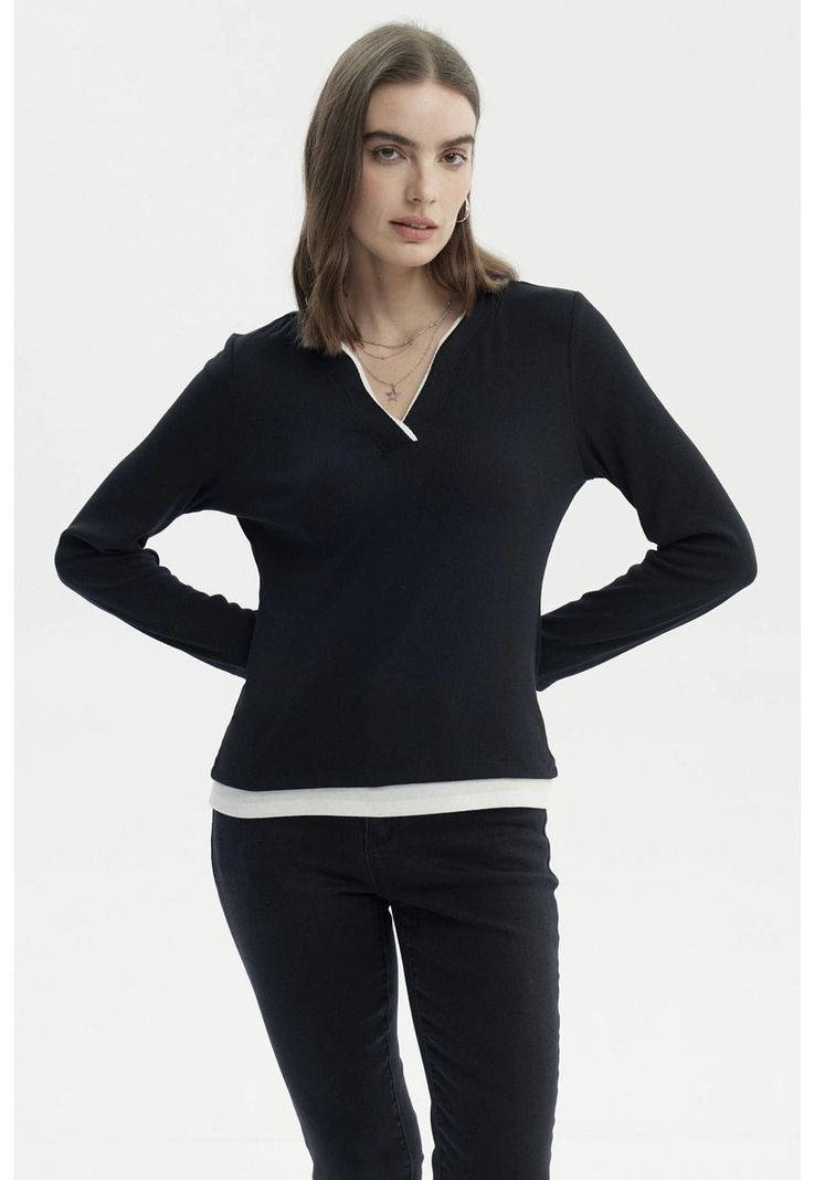 Polera Mujer Slim Negro - X