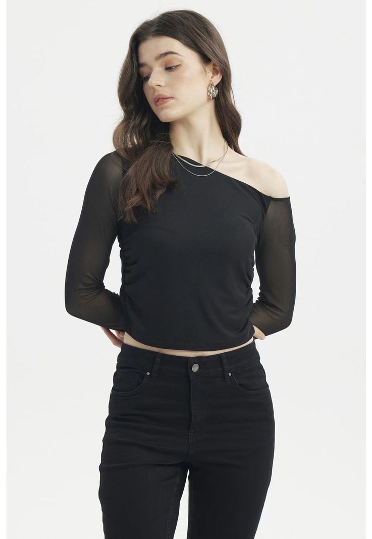 Polera Mujer Asimétrica Negro - lll