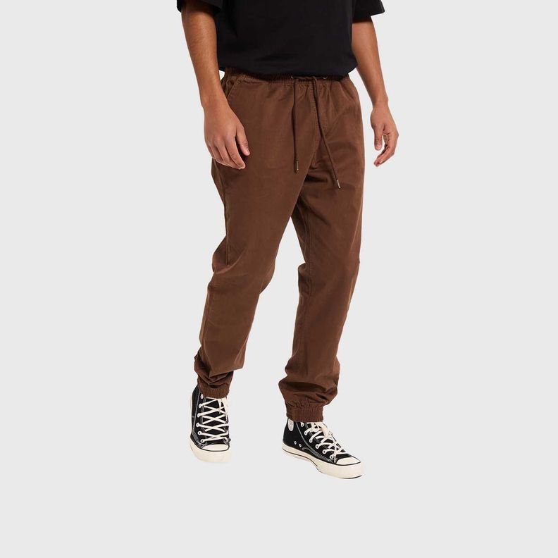 Pantalón Hombre Jogger Twill Chocolate Fashion's Park-1