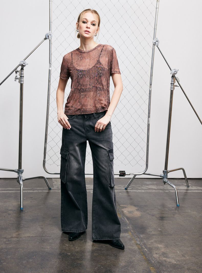 Polera Estampada con Peto-4