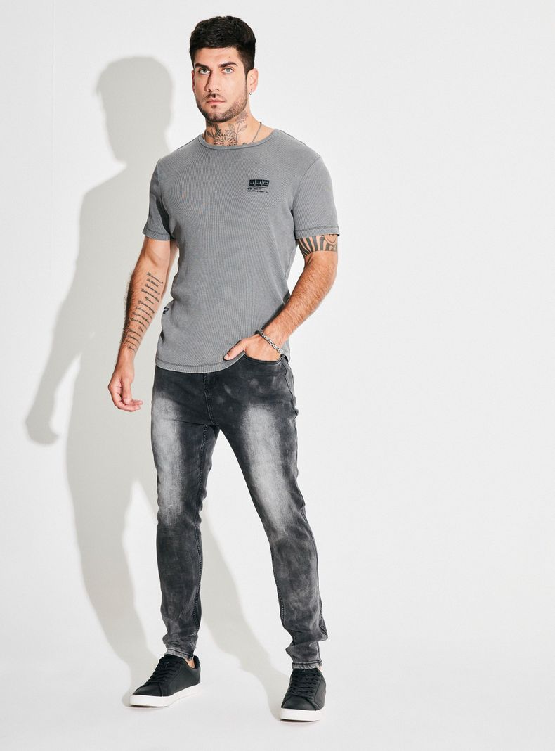 Jeans Tapered Fit Lavado Premium Manchado-4
