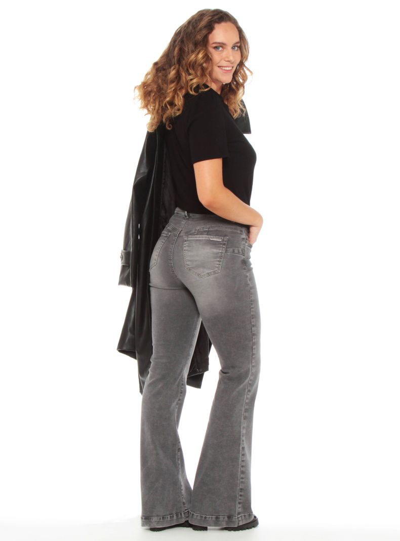 Jeans Flare Tiro Alto Pretina Básica 1 Botón Push Up-4