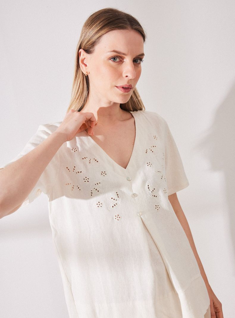 Blusa de Lino Bordada-2