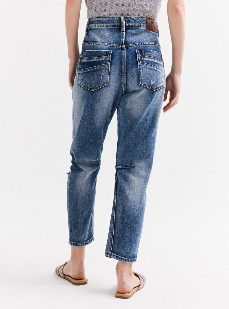 Jeans Carrot con Roturas-1