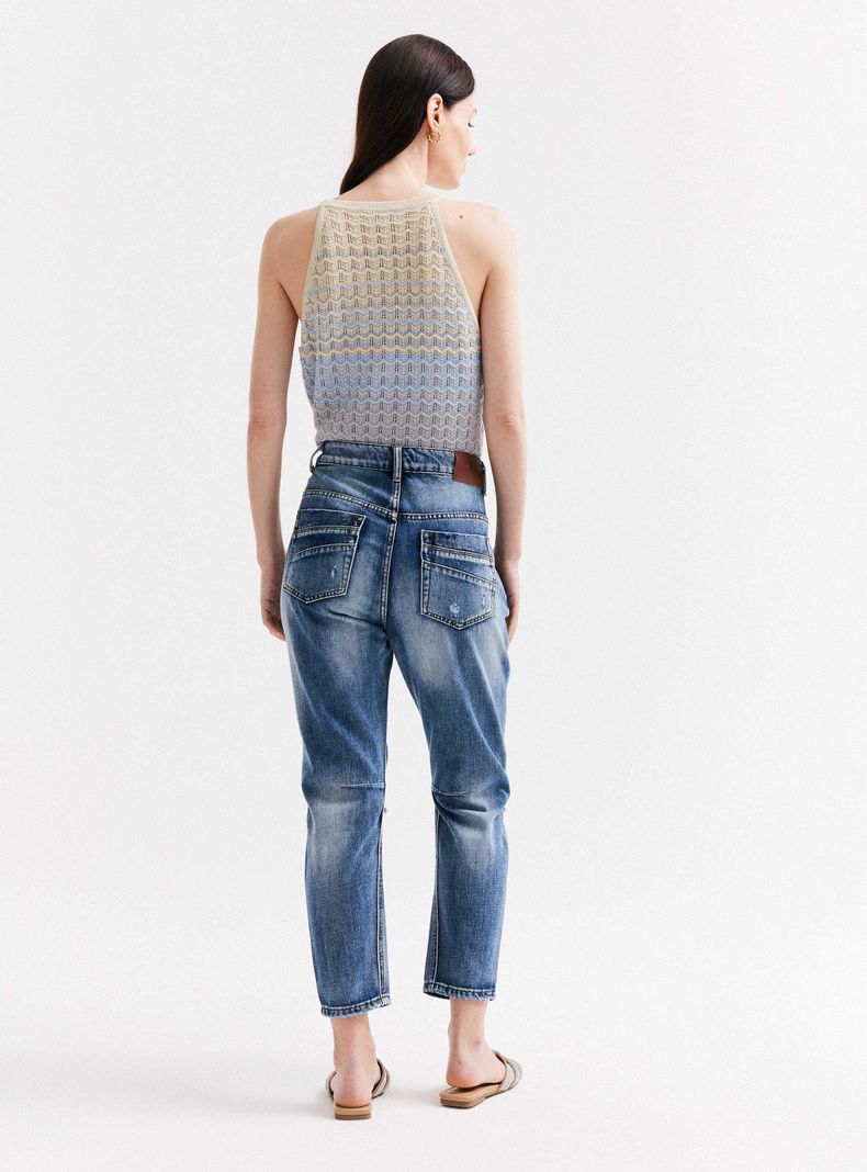 Jeans Carrot con Roturas-5