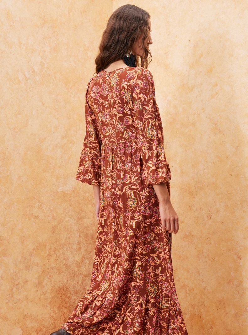 Vestido Estampado con Aplicación en Escote-3