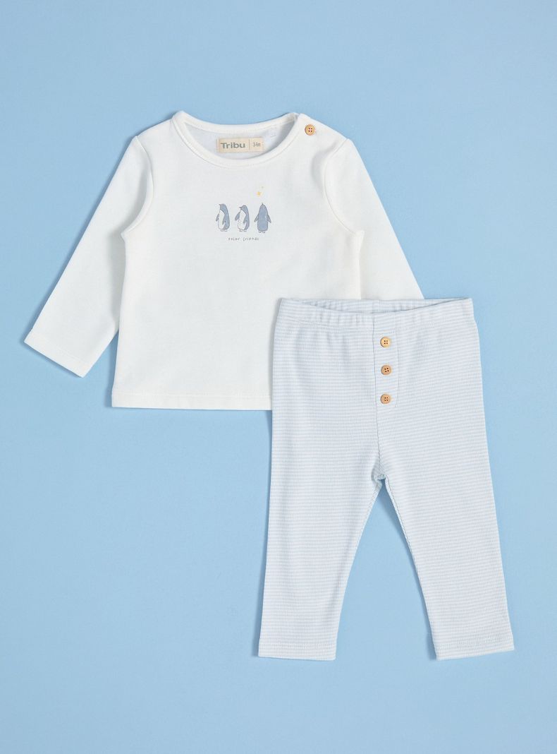 Pijama con Polera con Estampado y Calzas Rayadas-0