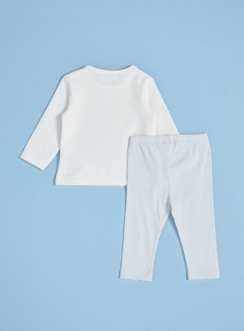 Pijama con Polera con Estampado y Calzas Rayadas-1