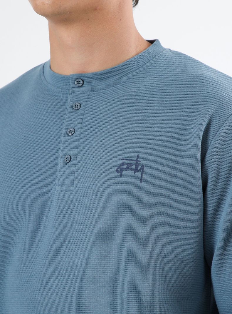 Polera Tejido Waffle Con Cuello Mao y Botones-3