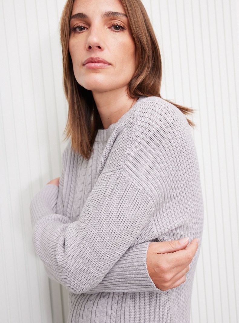 Sweater Cuello Redondo Trenzas en Delantero-2
