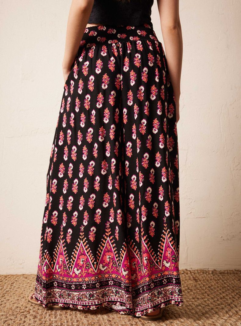 Pantalón Flare con Pretina Elasticada-1