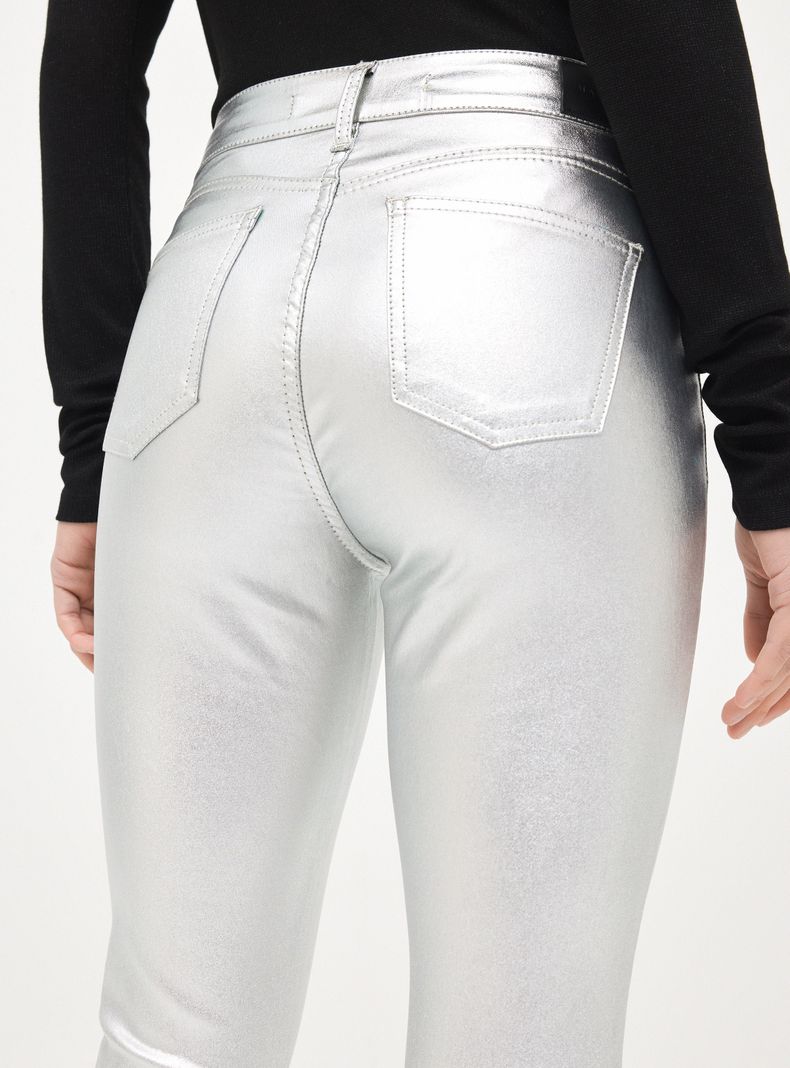 Jeans Kick Flare Metalizado Cierre-2