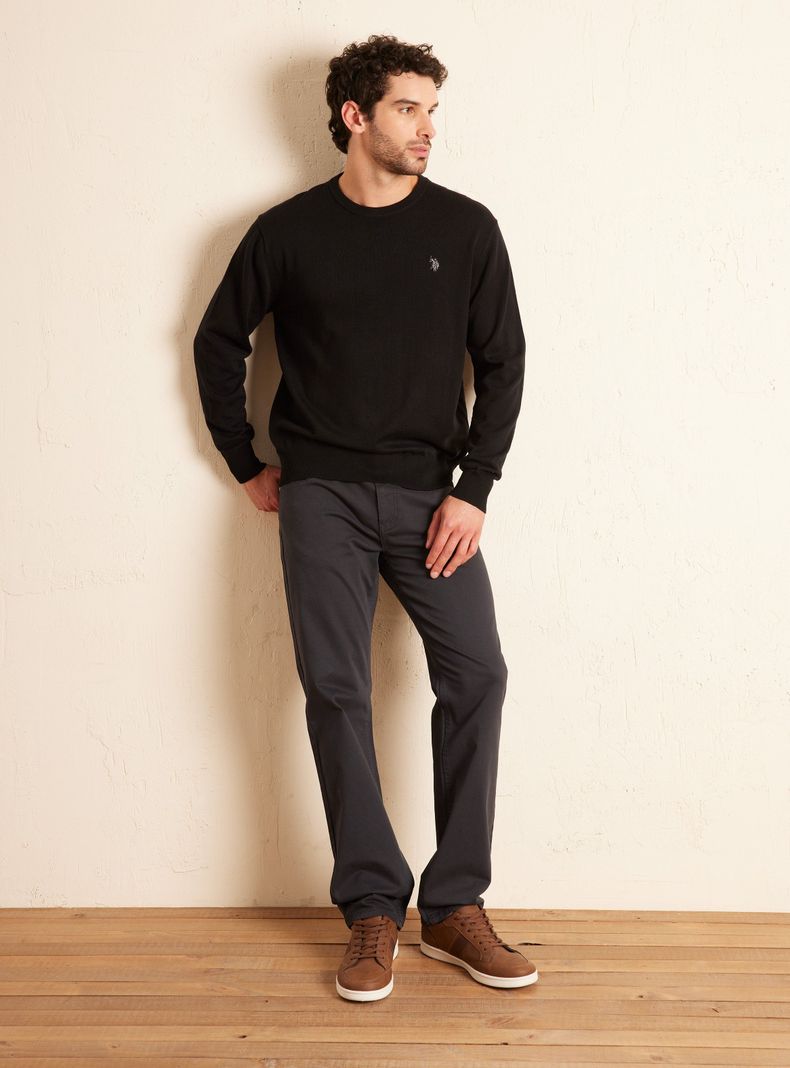 Sweater Básico Cuello Redondo Logo Bordado-4