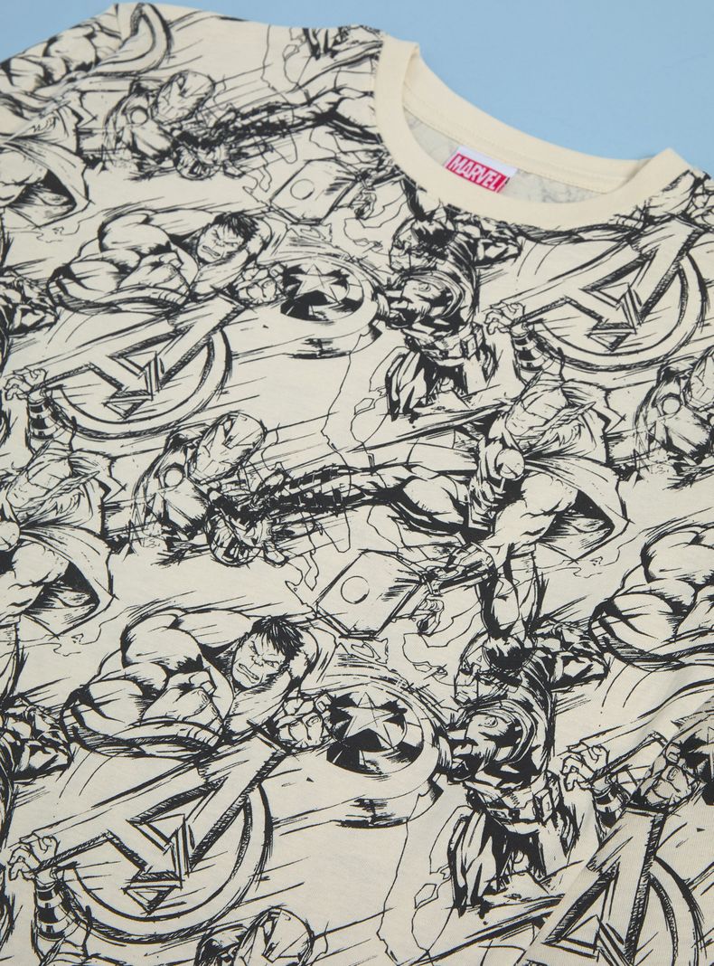 Polera Marvel Avengers-4